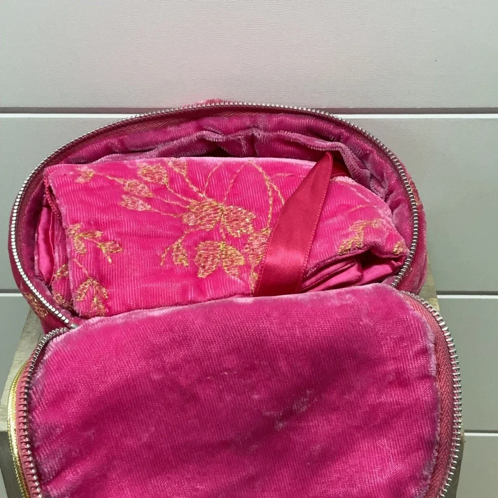 Vintage Ann Seton Hot Pink Velvet Gold Embroidered Travel Jewelry Case Organizer